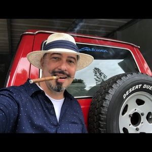 Meet your Posher, Julio